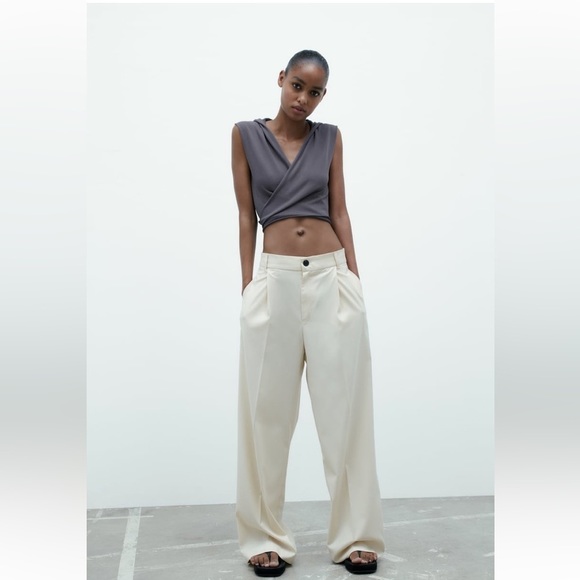 Zara Cropped Grey Wrap Top - Picture 2 of 10